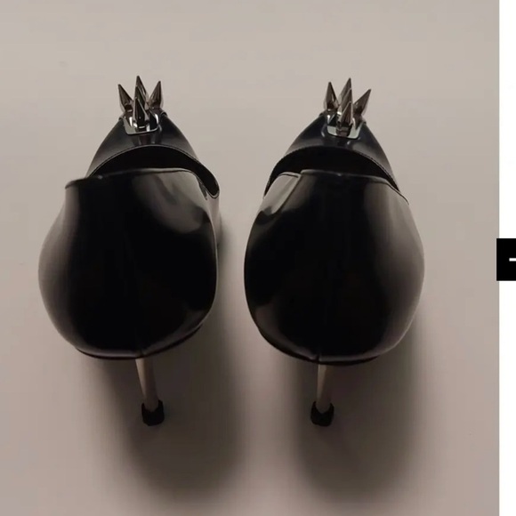 Alexander McQueen Black Studded Heels - worn once! - Picture 6 of 7